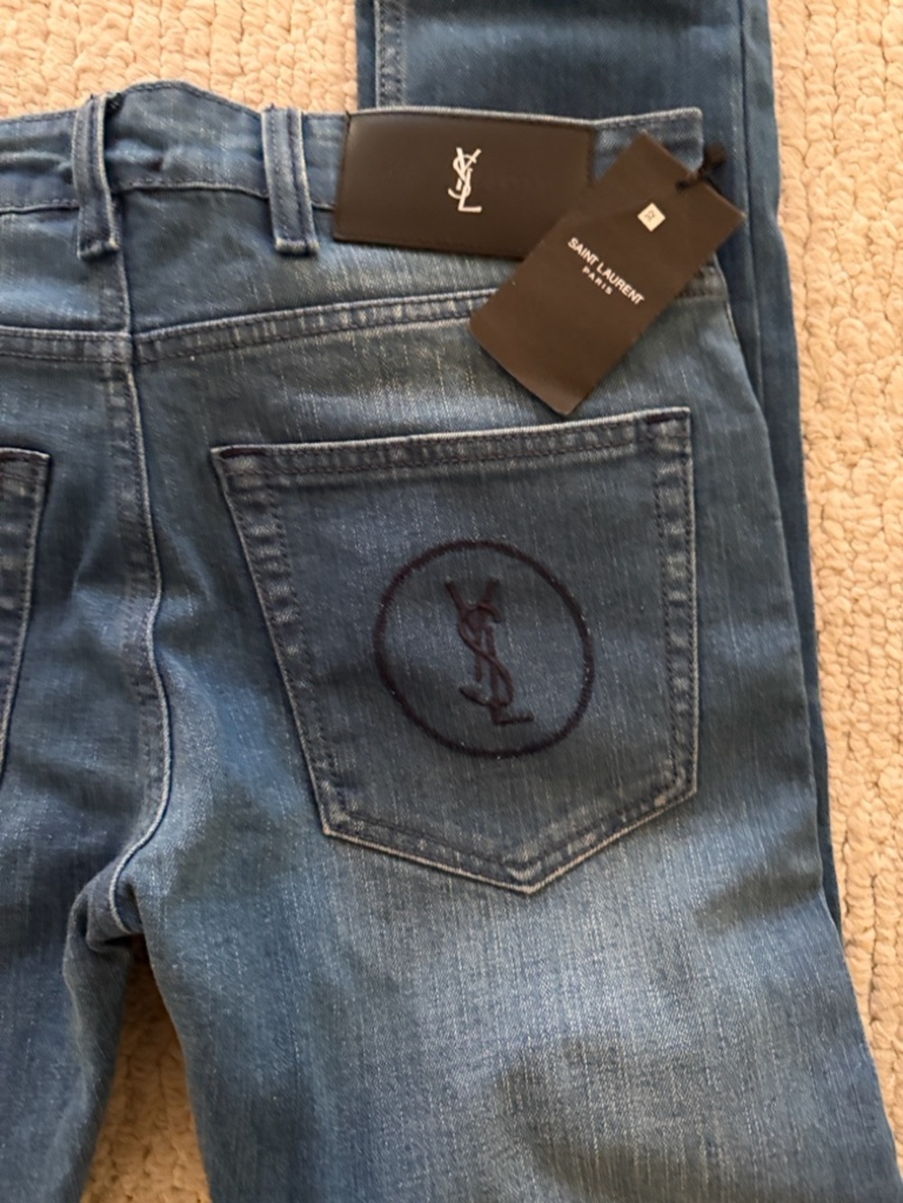 Fashion inspired men’s jeans size 32/34
